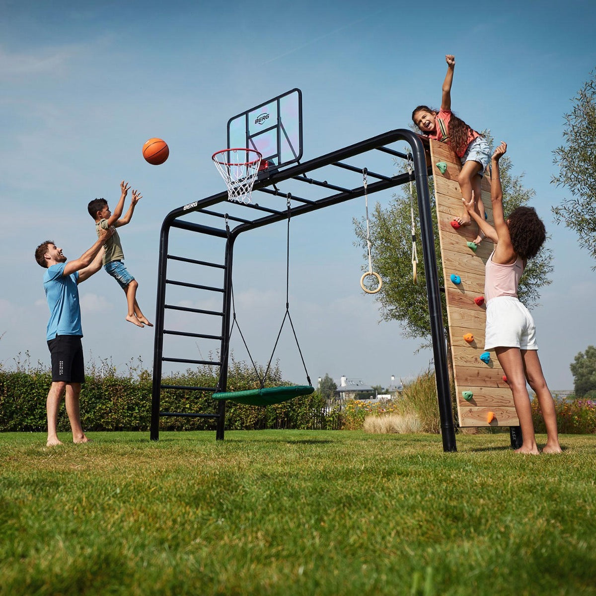BERG Playbase Large (Climbing net L+Boxing bag)